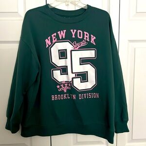 Women’s Crewneck Sweatshirt